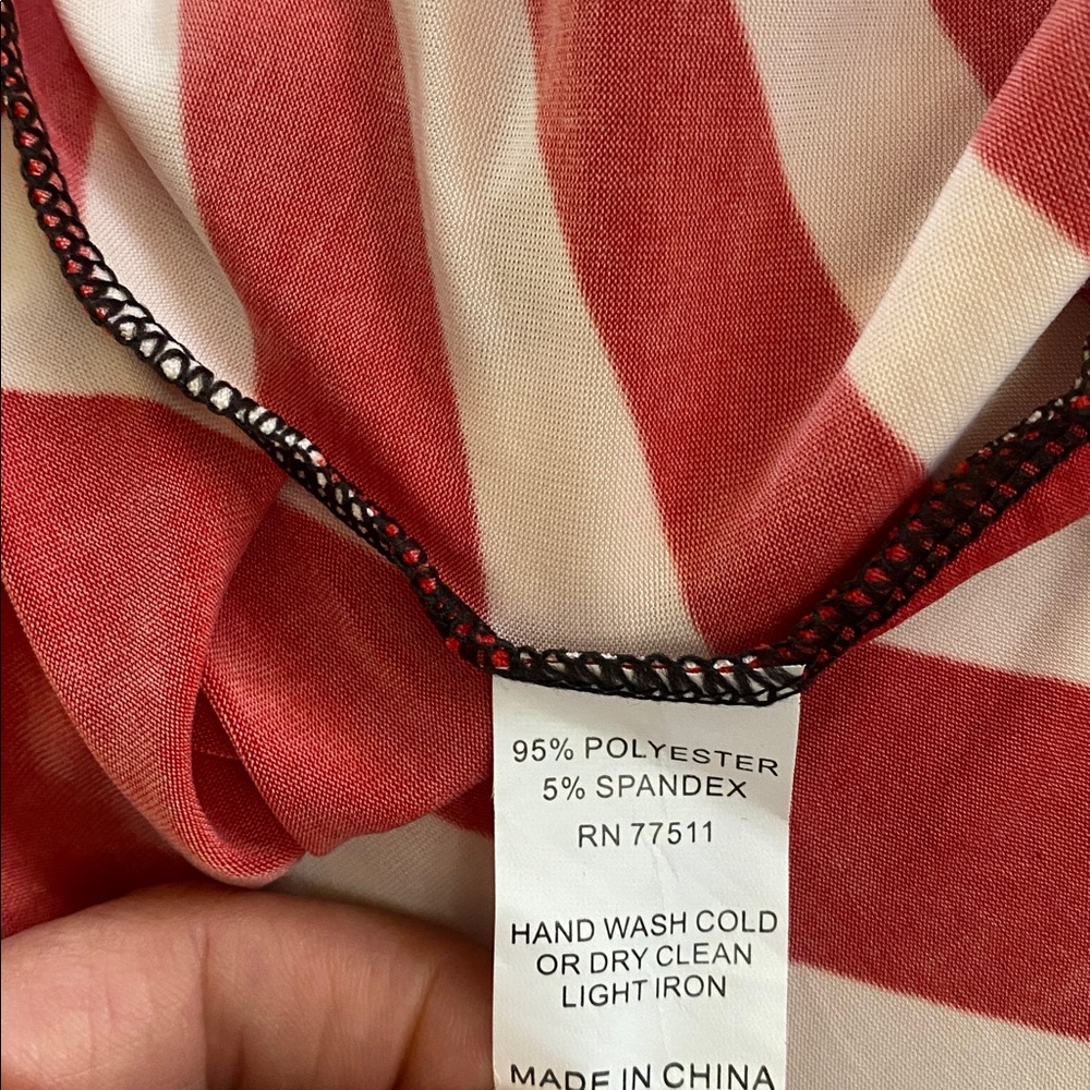 NWT Jessica Taylor Red and White Dress with black & silver embellishment. Small - Picture 11 of 11